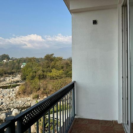 Hotel River Retreat 康格拉 外观 照片