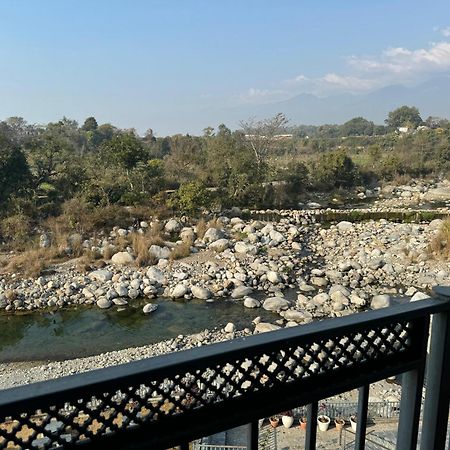 Hotel River Retreat 康格拉 外观 照片