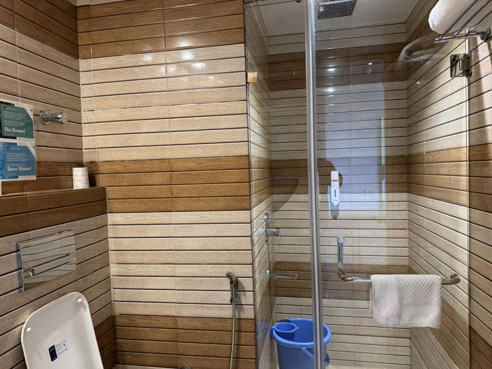 Hotel River Retreat 康格拉 外观 照片