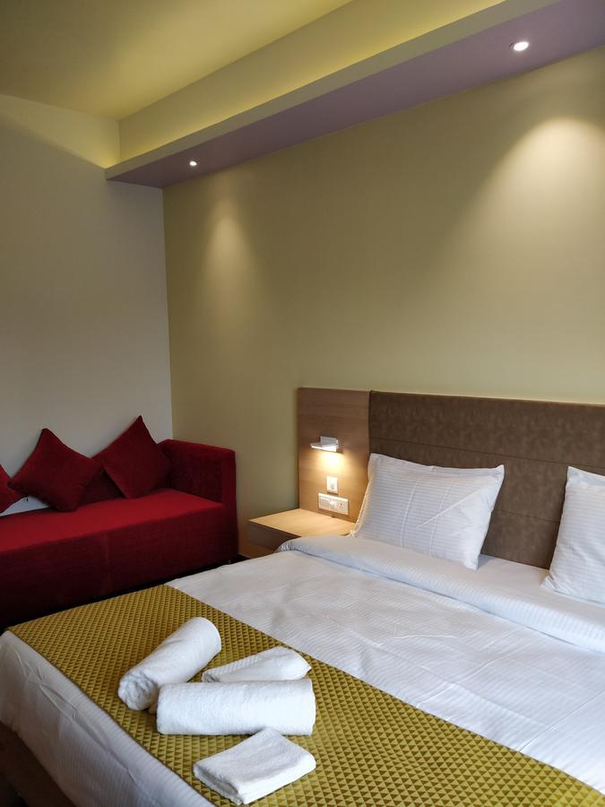 Hotel River Retreat 康格拉 外观 照片