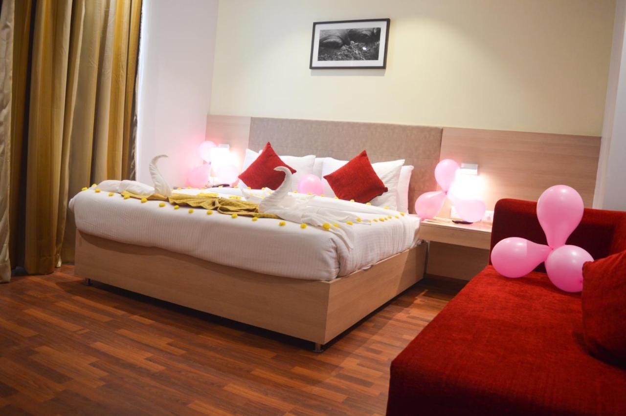 Hotel River Retreat 康格拉 外观 照片