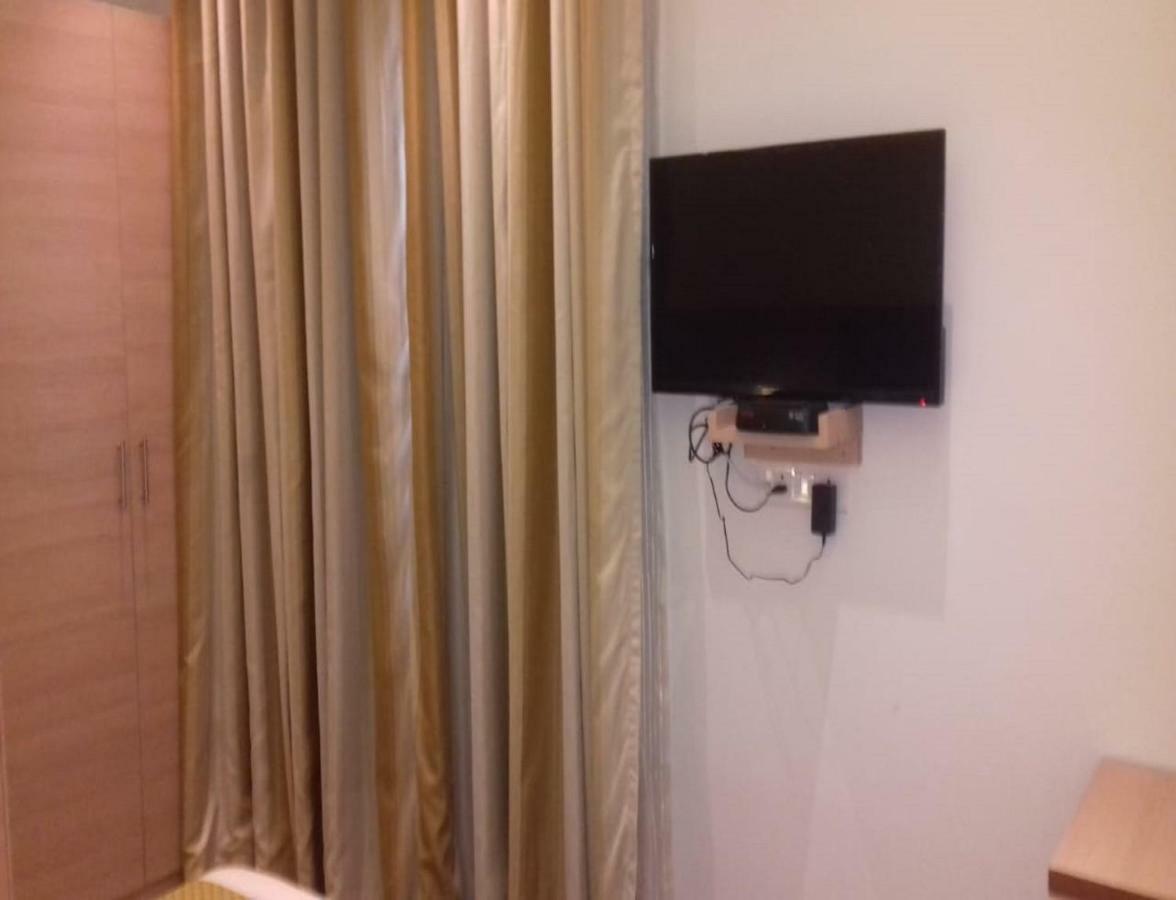 Hotel River Retreat 康格拉 外观 照片