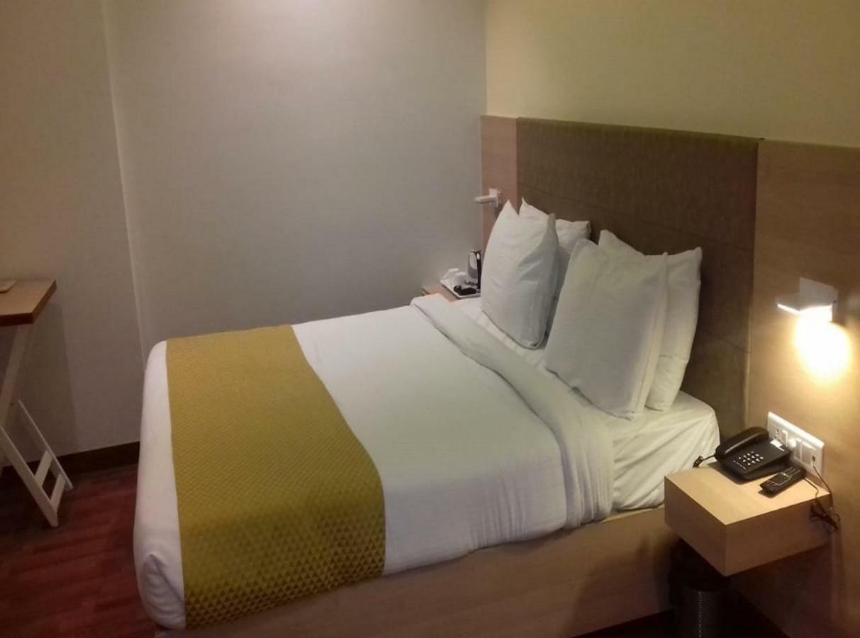 Hotel River Retreat 康格拉 外观 照片